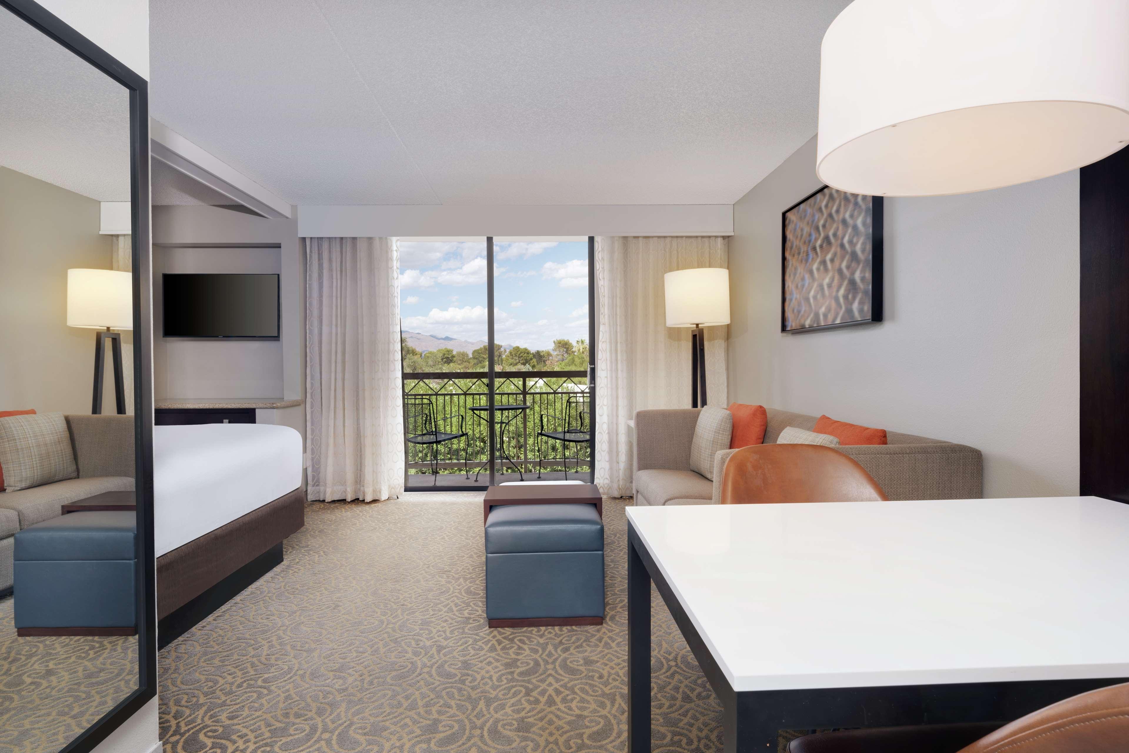 Embassy Suites By Hilton Tucson East Kültér fotó